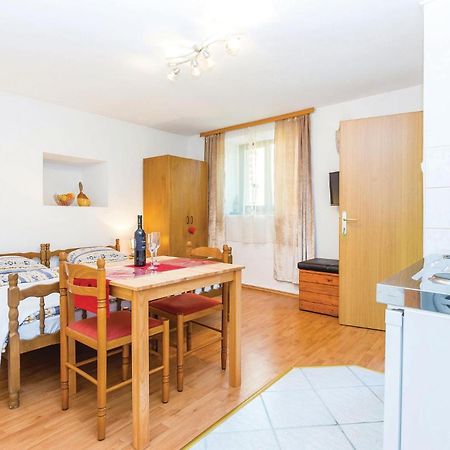 Stunning Apartment In Bakar With Kitchen Εξωτερικό φωτογραφία